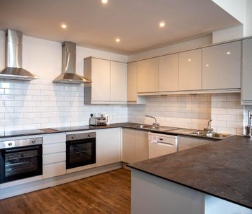 9 bedroom flat share to rent - Photo 6