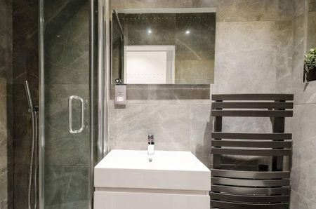 2 bedroom flat to rent - Photo 5