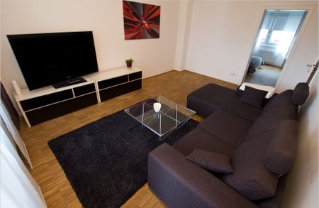 3 Zimmer in Düsseldorf - Foto 2