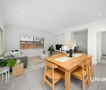 12 Aphrodite Drive, Truganina VIC, Belconnen - Photo 6