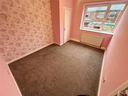 2 bedroom terraced house to rent - Photo 3