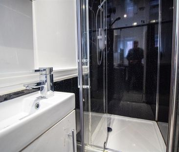1-Bed Flat to Let on Blackpool Road, Preston - Photo 4