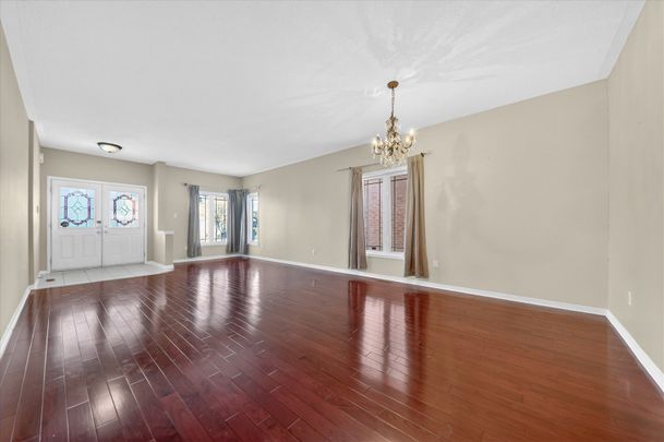 For Lease - 26 Rushworth Drive Unit# Main, Ajax, Ontario - Photo 1