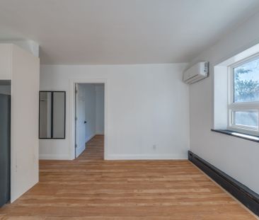 For Lease - 122 Victoria Avenue Unit# 8, Hamilton, Ontario - Photo 2