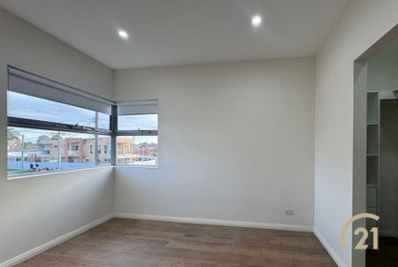 Beautiful Four Bedroom&comma; Family Home&excl; - Photo 3