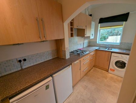 1 bedroom bungalow to rent - Photo 2