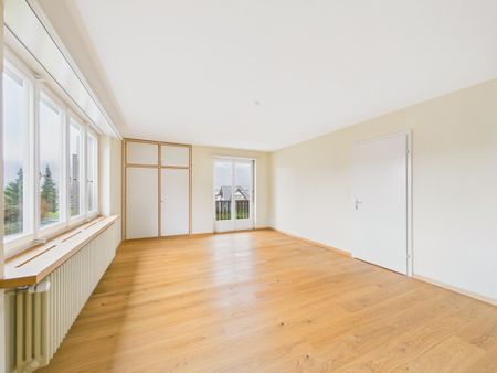 Light and spacious 4.5-room single-family house in Wartau - Photo 5