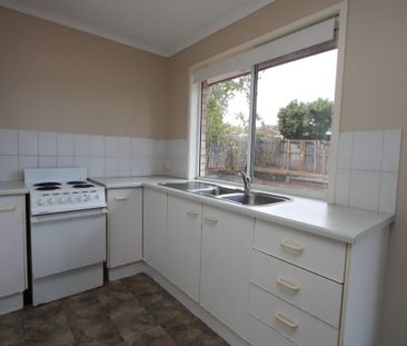 5 Eucalyptus Court, Redbank Plains QLD 4301 - House For Rent | Domain - Photo 5