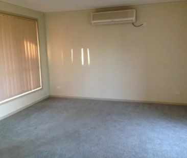 Comfortable Living in a Prime Lavington Location - Photo 1