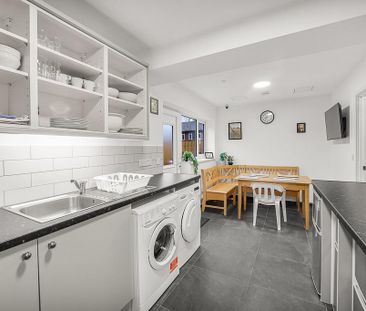 1 bedroom property to rent - Photo 3
