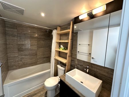 For Lease - 10 Capreol Court Unit# 1710, Toronto, Ontario - Photo 5