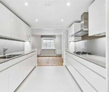 3 bedroom terraced house to rent - Photo 5