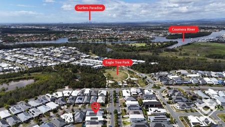 Modern Family Home in Prime Coomera Location For Rent - Photo 3