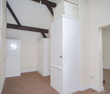 3 bedroom property to rent - Photo 2