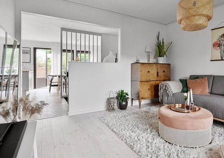 Gullrisvägen, Upplands Väsby - Photo 2