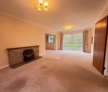 4 bedroom detached house to rent - Photo 1