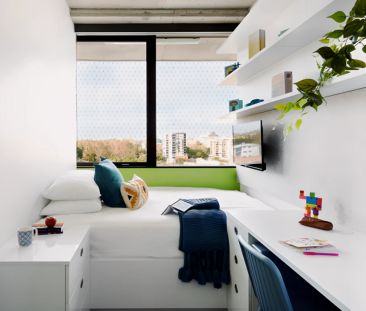 8 Bedroom Apartment - Photo 6