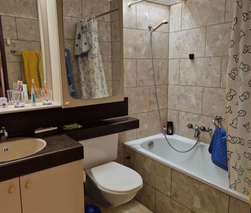 Living in the best location! - Photo 5