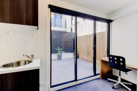 Standard Studio with balcony style 2 - Photo 5