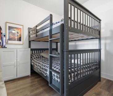 For Lease - 202 Burnhamthorpe Road Unit# 1310, Mississauga, Ontario - Photo 3