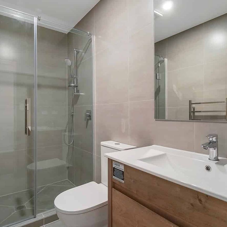 Modern Family Townhouse - Photo 1