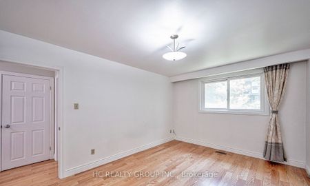 For Lease - 20 Greyhound Drive Unit# Upper, Toronto, Ontario - Photo 5