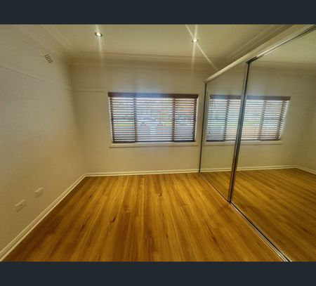 28a Waitangi Street, Gwynneville, NSW 2500 - Photo 3