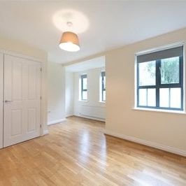 Queen Ediths Way, Cambridge, Cambridgeshire, CB1 8PW - Photo 1