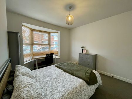 Severn Street – 3 Bed - Photo 5