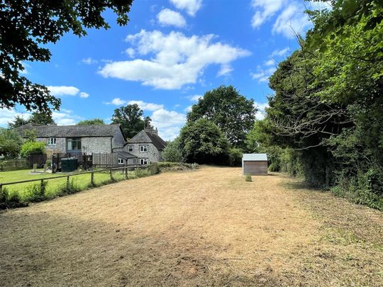 Lowton, Taunton, Somerset - Photo 1