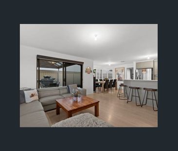 Stylish & Spacious Family Living in a Peaceful Seaford Rise Court - Photo 1