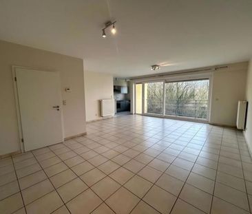 Appartement te huur - Foto 1