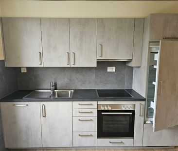 Ideally located in the heart of the village close to all amenities - Foto 1