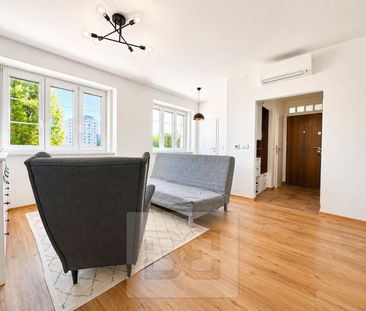 Apartment for rent, 2+kk - 1 bedroom, 50m - Photo 1