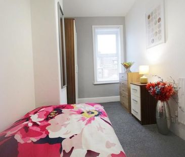 Student Accommodation, 29 Eastbourne Street, Monks Road, Lincoln, L... - Photo 2