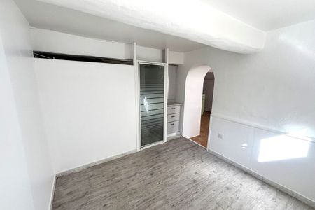 AIX OUEST - Appartement T1/2 proche de la ville - Photo 3