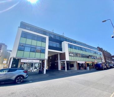 Glasshouse, Bedford, MK40 - Photo 3