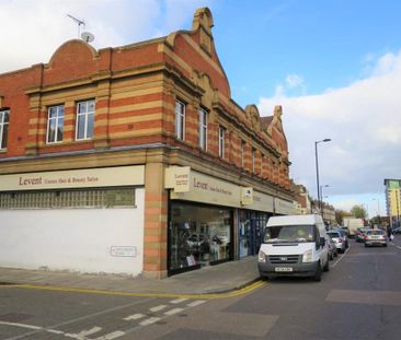 4 bedroom flat to rent - Photo 6