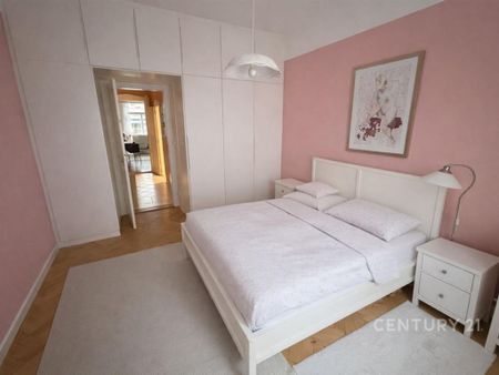 Pronájem bytu 1+1 47 m2 - Fotografie 2