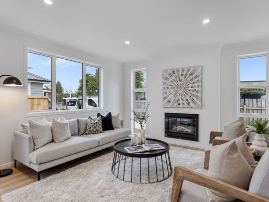 Brand New! - Photo 1