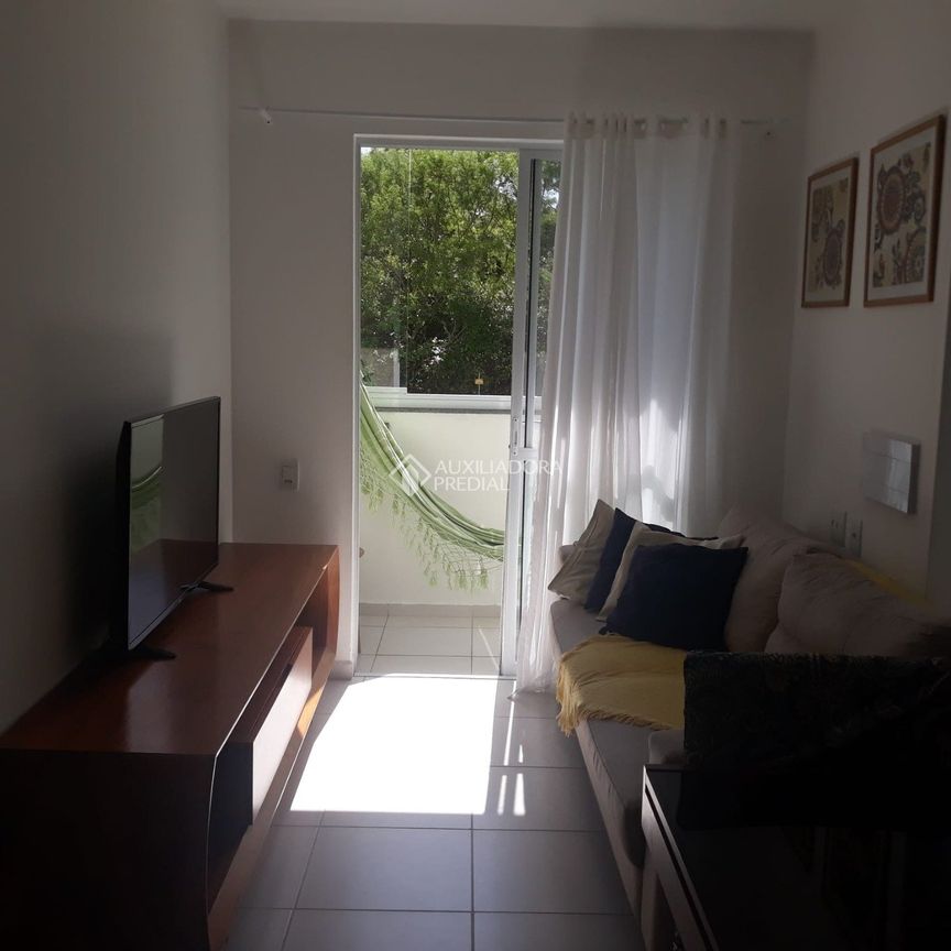 Apartamento com 2 quartos e 52m² para alugar em Canasvieiras, Florianópolis. - Photo 1