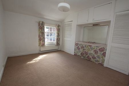 2 Bedroom Cottage, Chester - Photo 5