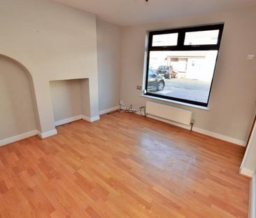 2 bedroom House To Let - Photo 2