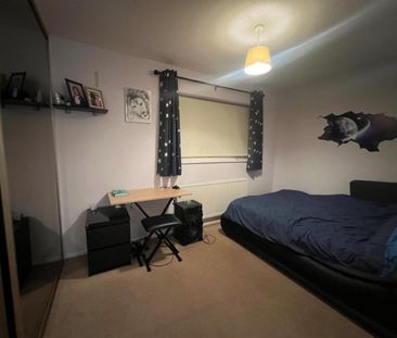 2 Bedroom House To Let - Photo 4