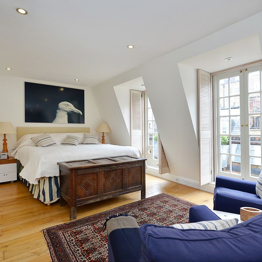 Ennismore Mews, Kensington and Chelsea, London, SW7 - Photo 1