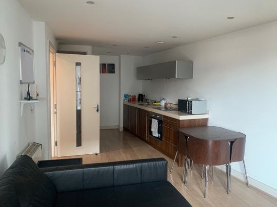 1 Bed Flat, Orion Building, B5 - Photo 1