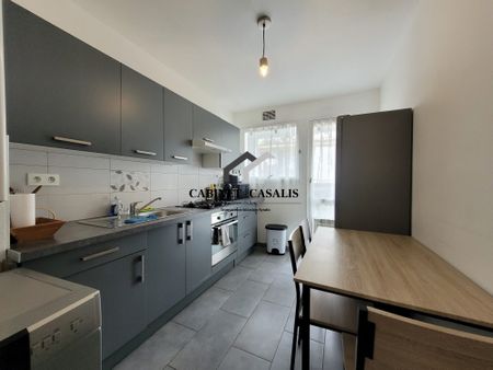 Appartement à louer, 2 pièces - Pau 64000 - Photo 2