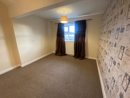 3 Bedroom Terraced House To Rent - Photo 5