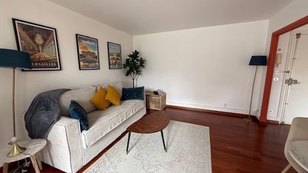 Location Appartement 2 pièces 41m² VERSAILLES 78000 - Photo 3