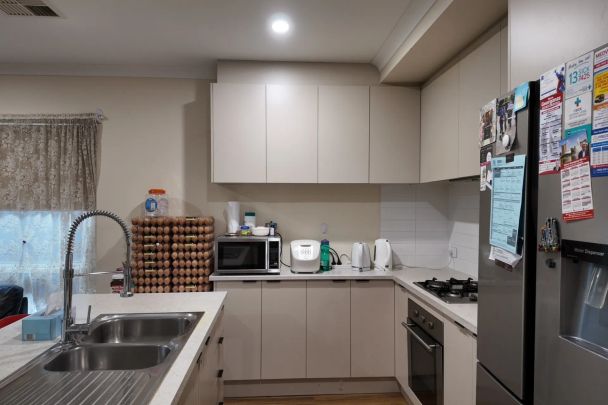 Modern 3-Bedroom Home in a Quiet, Convenient Location - Photo 1